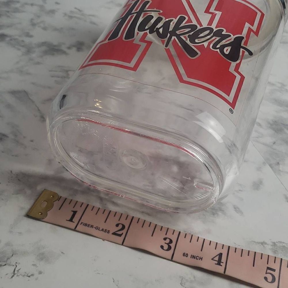 Nebraska Huskers Small Food Container - Picture 11 of 12